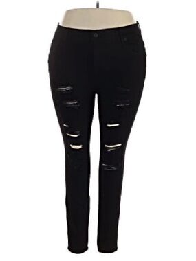 Torrid Sky High Skinny Jeans/ distressed Black Size 18R NWT retail $79.95